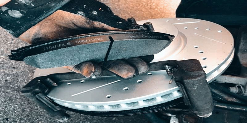 لنت ترمز خودرو